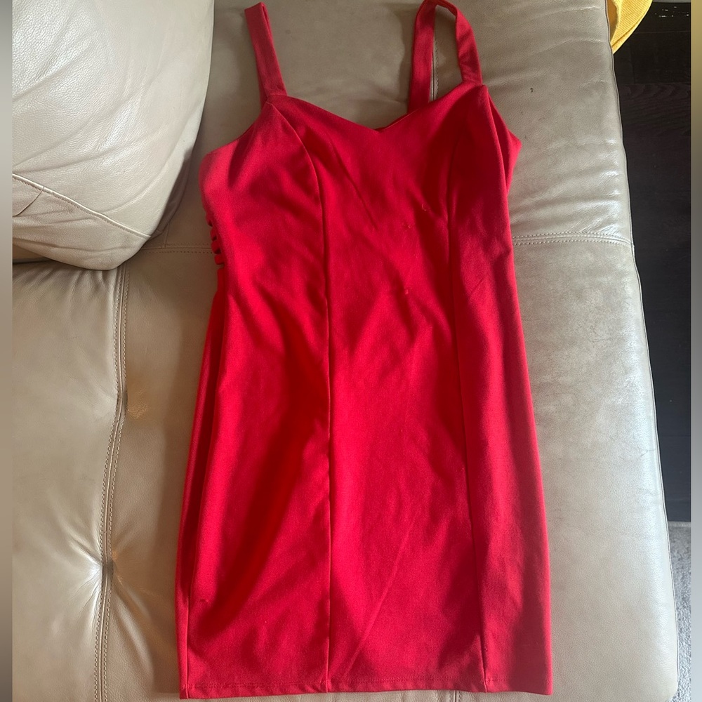 Hot red body con dress 🔥❤️💋